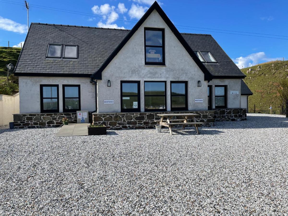 The Bridge Self Catering Villa Kilmaluag ภายนอก รูปภาพ