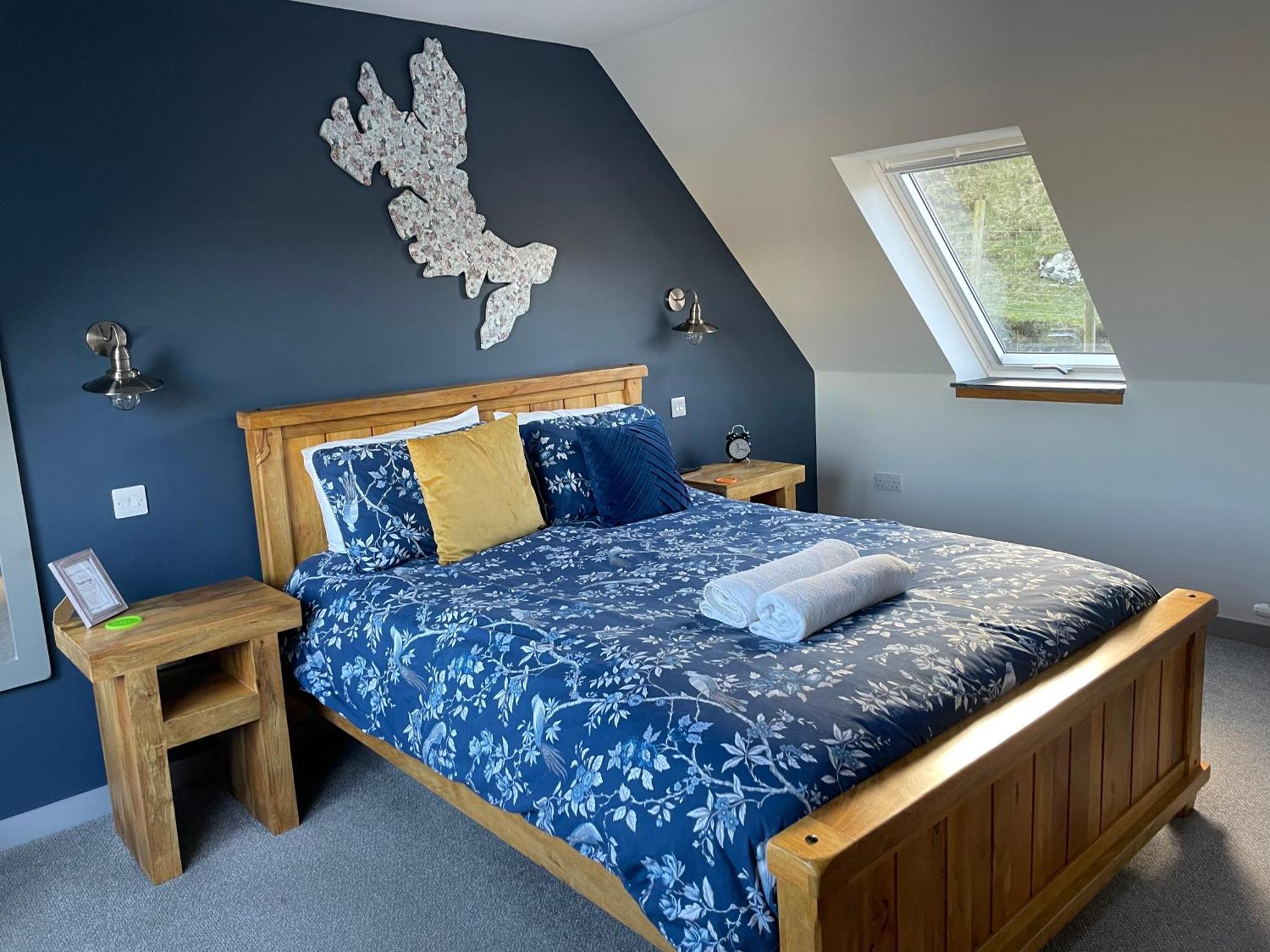 The Bridge Self Catering Villa Kilmaluag ภายนอก รูปภาพ
