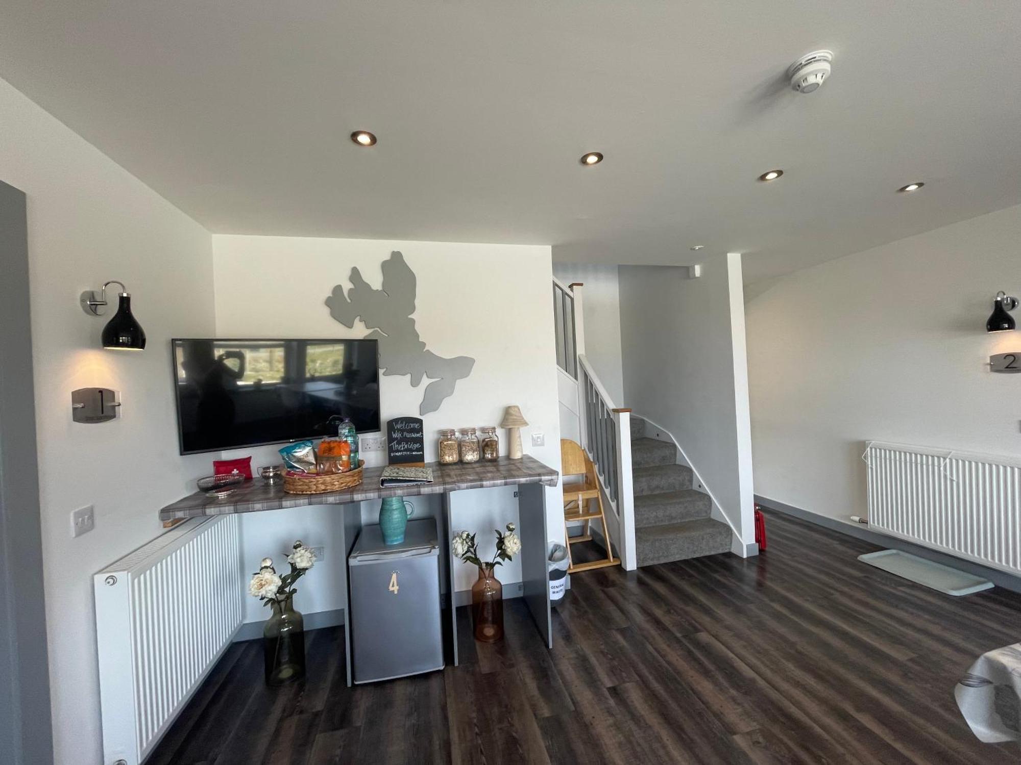 The Bridge Self Catering Villa Kilmaluag ภายนอก รูปภาพ